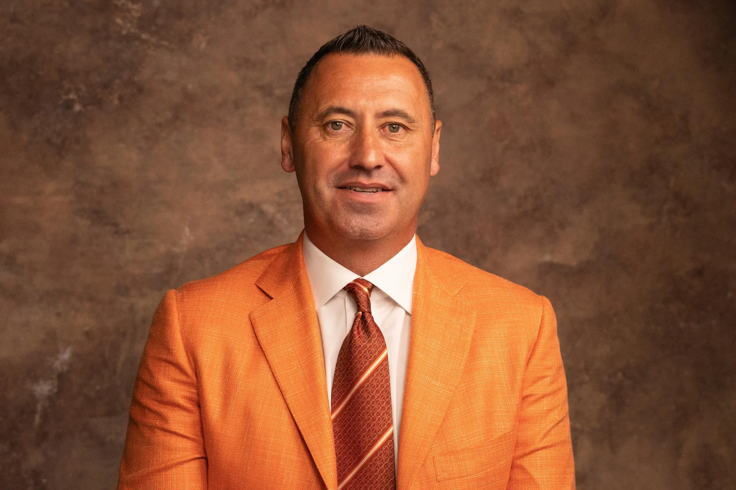 Steve Sarkisian Biography